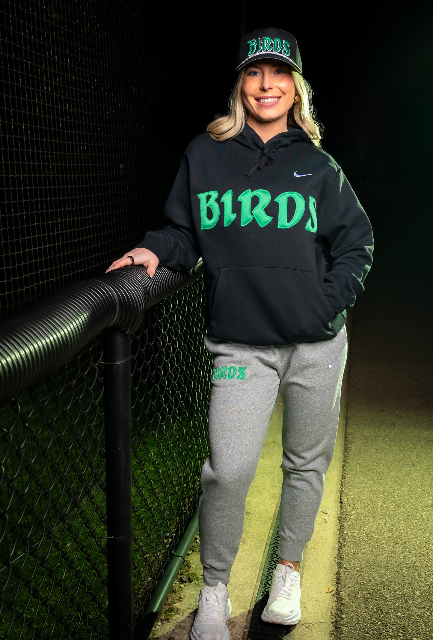 Black Retro Nike Hoodie with Sewn-On BIRDS